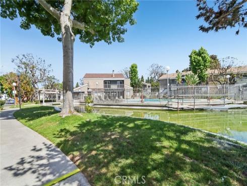 2827 S Fairview O Street, Santa Ana, CA