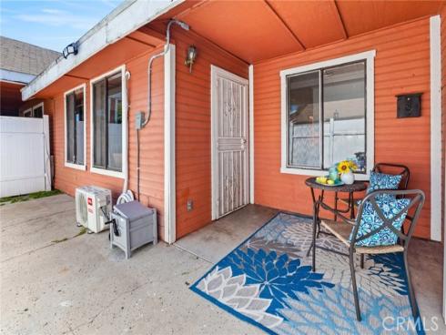 309 N Raitt C Street, Santa Ana, CA