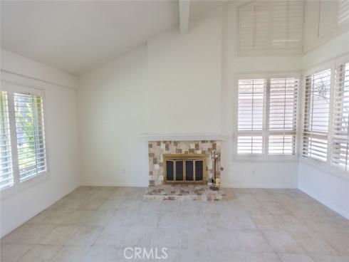 1903 W West Wind , Santa Ana, CA