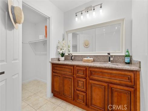 4906 W 5th C Street, Santa Ana, CA