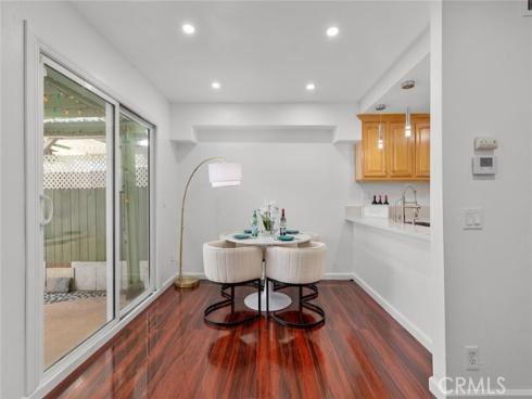 4906 W 5th  C  Street, Santa Ana, CA