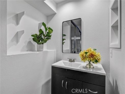 2633 Monte Carlo 41 , Santa Ana, CA