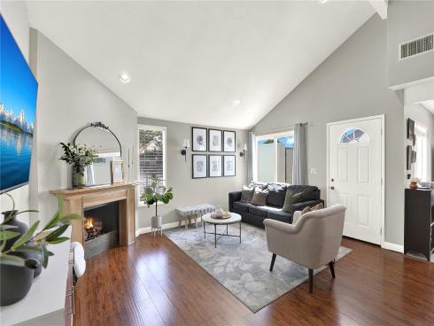 2501 W Sunflower  A5  Avenue, Santa Ana, CA