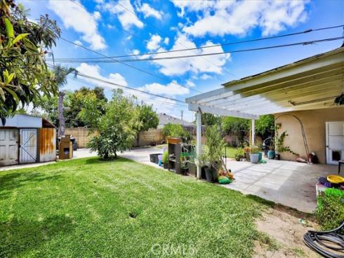 944 W Cubbon Street, Santa Ana, CA