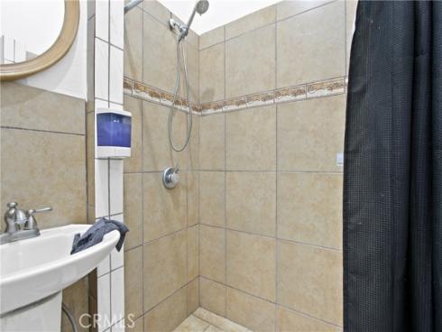 213 N Figueroa Street, Santa Ana, CA