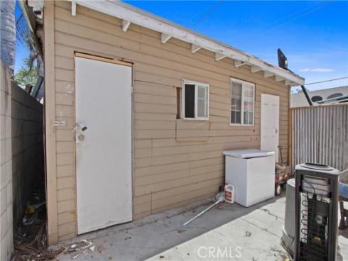 213 N Figueroa Street, Santa Ana, CA