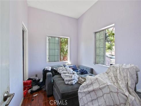 213 N Figueroa Street, Santa Ana, CA