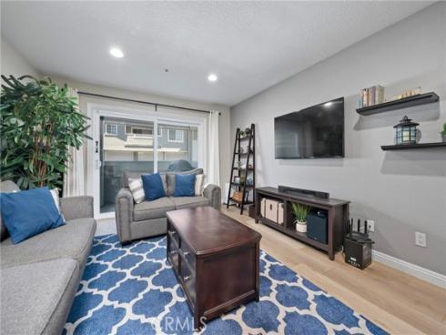 3500 S Greenville G3 Street, Santa Ana, CA