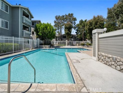 3500 S Greenville G3 Street, Santa Ana, CA