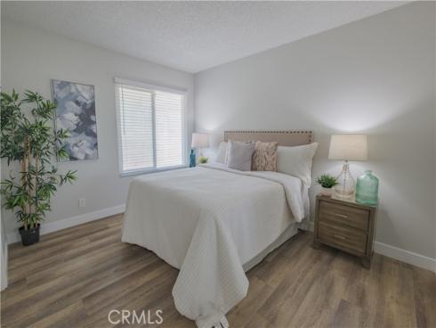 1506 West Sharon Road , Santa Ana, CA