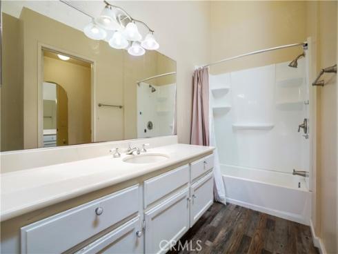 3690 S Bear 5 Street, Santa Ana, CA