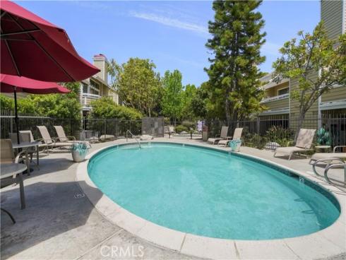 3690 S Bear 5 Street, Santa Ana, CA