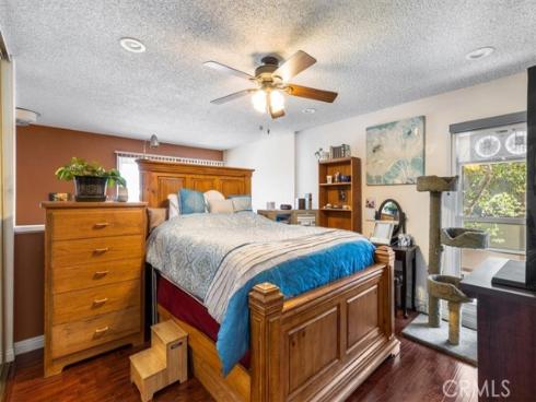 1084 Cabrillo Park B Drive, Santa Ana, CA