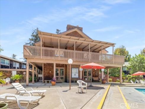 1084 Cabrillo Park B Drive, Santa Ana, CA