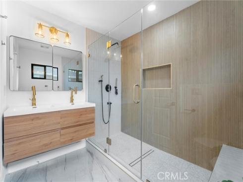 2220 Halladay Street, Santa Ana, CA