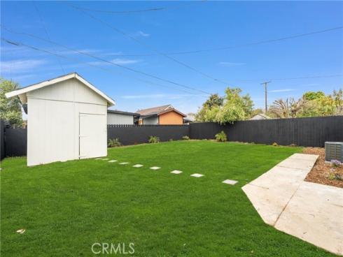 2220 Halladay Street, Santa Ana, CA