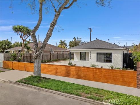 2220 Halladay Street, Santa Ana, CA