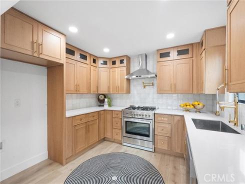 2220 Halladay Street, Santa Ana, CA