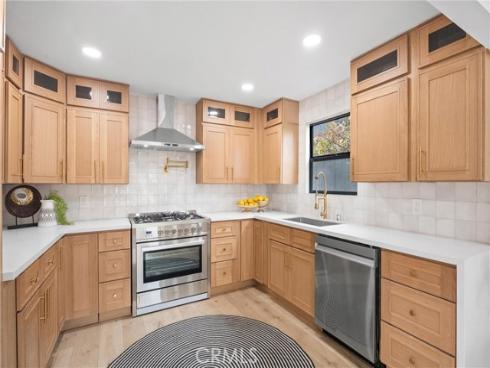 2220 Halladay Street, Santa Ana, CA