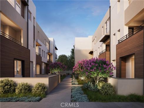 707 S Lyon Street, Santa Ana, CA