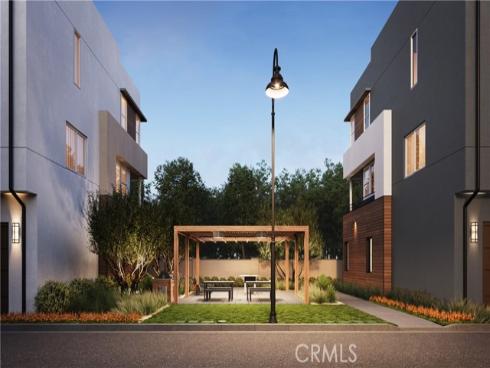 707 S Lyon   Street, Santa Ana, CA