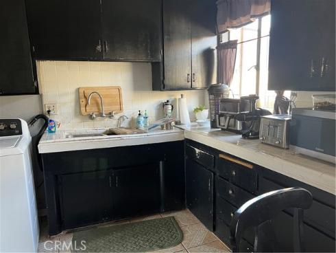 2124 W Civic Center Drive, Santa Ana, CA