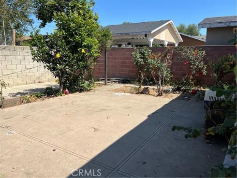 2124 W Civic Center Drive, Santa Ana, CA