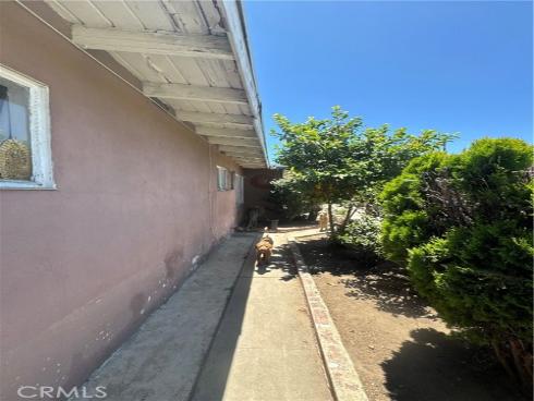 2124 W Civic Center Drive, Santa Ana, CA