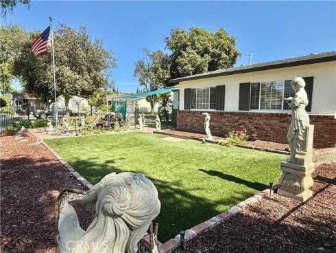 922 W Occidental Street, Santa Ana, CA