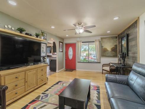 823 N Towner , Santa Ana, CA