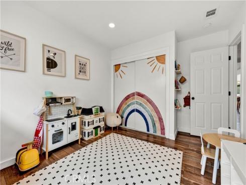 2218 S Linda Way, Santa Ana, CA