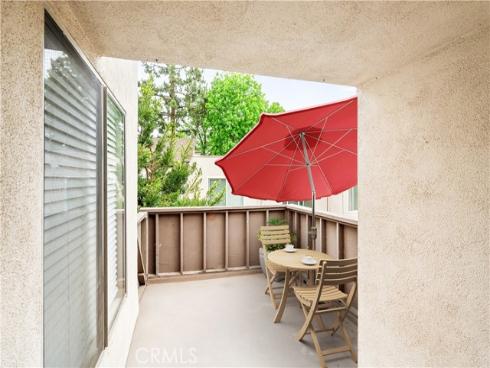 1422 Cabrillo Park F Drive, Santa Ana, CA