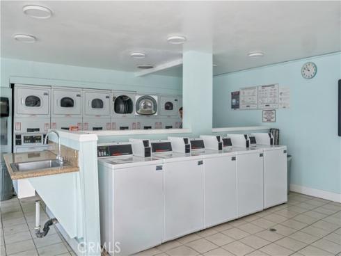 1422 Cabrillo Park F Drive, Santa Ana, CA