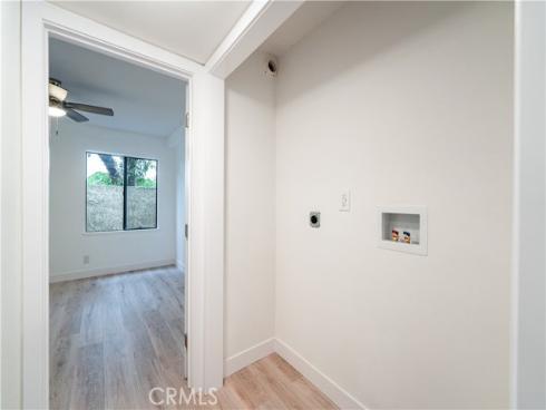 611 W 1st 101 Street, Santa Ana, CA