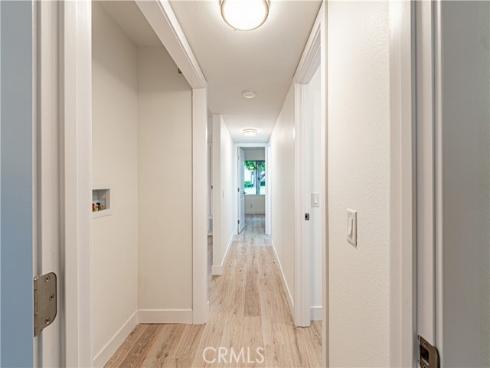 611 W 1st 101 Street, Santa Ana, CA