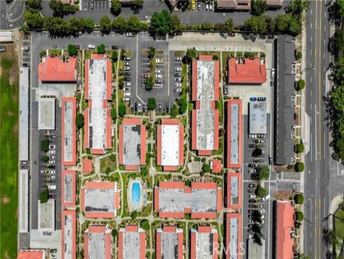 2501 W Sunflower H1 Avenue, Santa Ana, CA