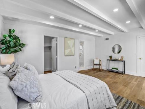 2327  Bonnie Brae  , Santa Ana, CA