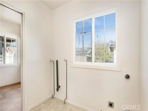 1401 N Linwood Avenue, Santa Ana, CA