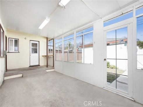 1401 N Linwood Avenue, Santa Ana, CA