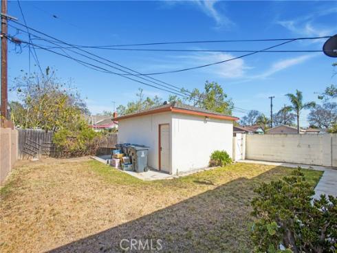 1401 N Linwood Avenue, Santa Ana, CA
