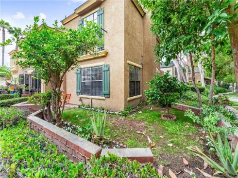 2514 Monte Carlo Drive , Santa Ana, CA