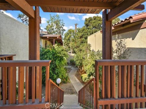 1000 W Macarthur 44 Boulevard, Santa Ana, CA