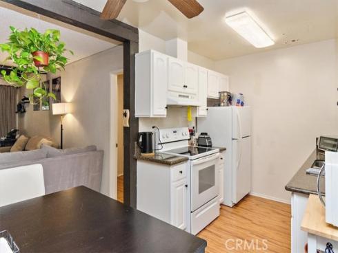 1000 W Macarthur 44 Boulevard, Santa Ana, CA