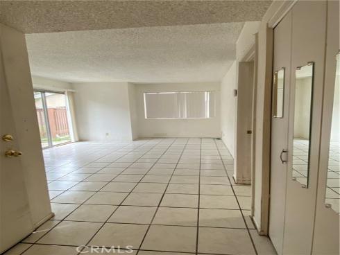 4572 W 5th 31 Street, Santa Ana, CA
