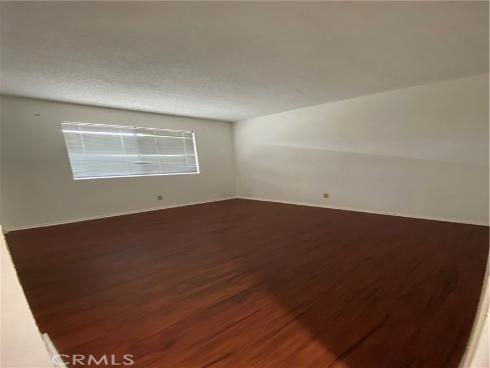 4572 W 5th 31 Street, Santa Ana, CA