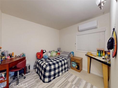 5022 W Kent Avenue, Santa Ana, CA