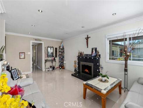 5022 W Kent Avenue, Santa Ana, CA