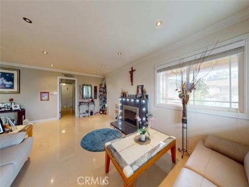 5022 W Kent Avenue, Santa Ana, CA