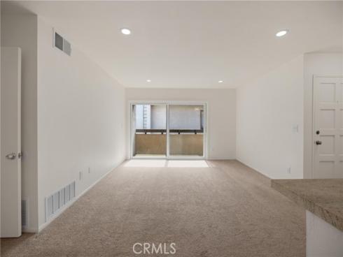 2521 W Sunflower  R8  Avenue, Santa Ana, CA