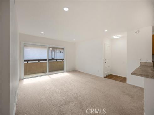 2521 W Sunflower  R8  Avenue, Santa Ana, CA